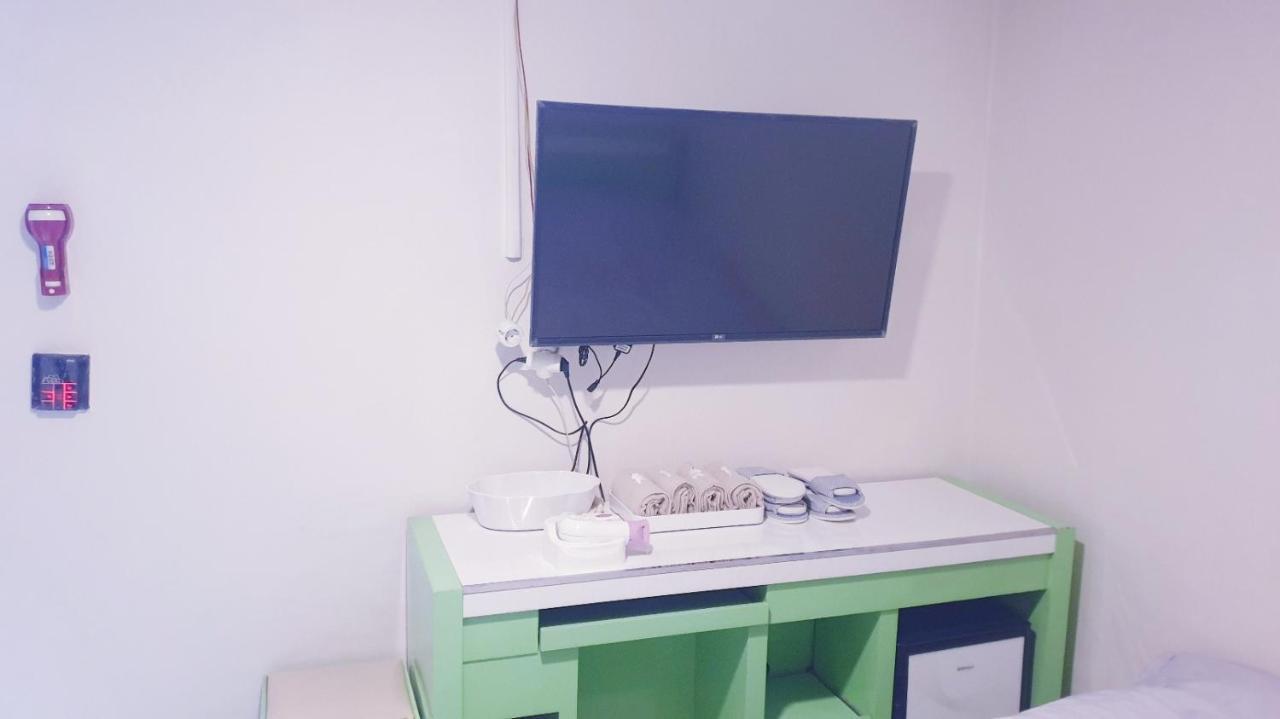 Hostel Oppa Sinchon-hongdae