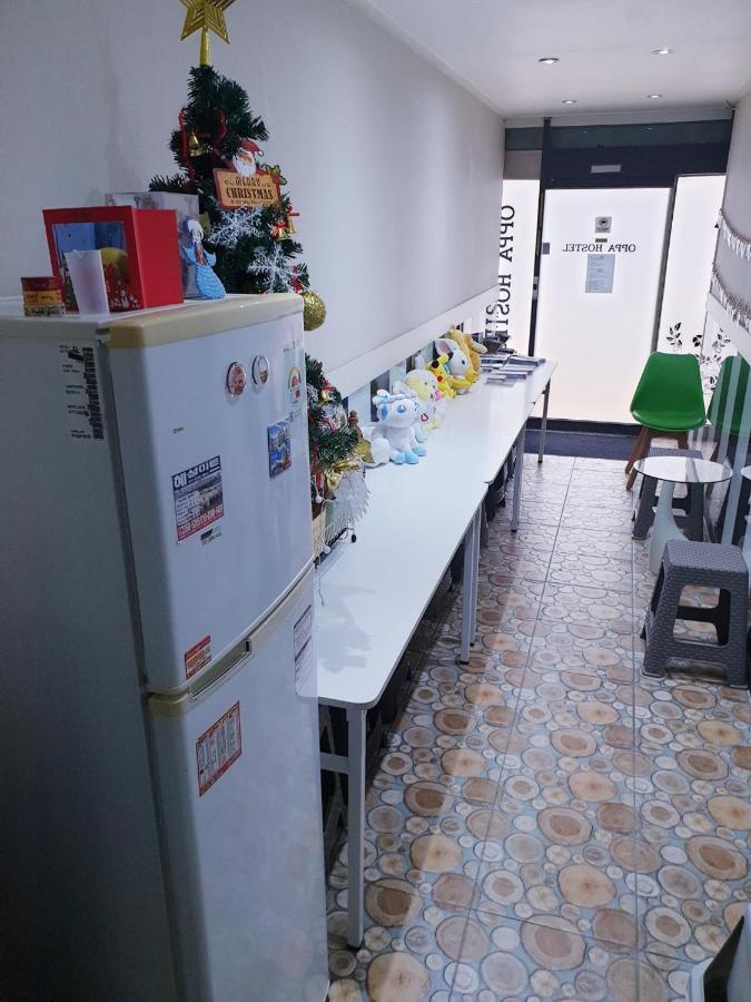 Hostel Oppa Sinchon-hongdae *