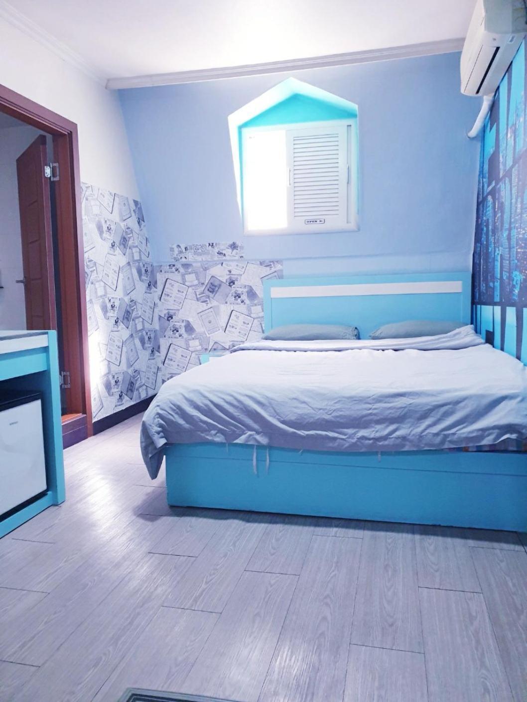 Oppa Sinchon-hongdae Hostel *